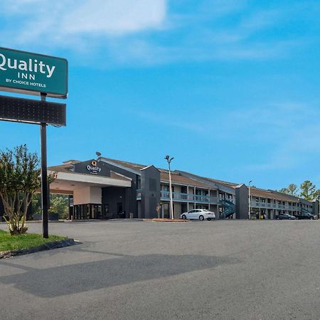 קולומביה Quality Inn Fort Jackson מראה חיצוני תמונה