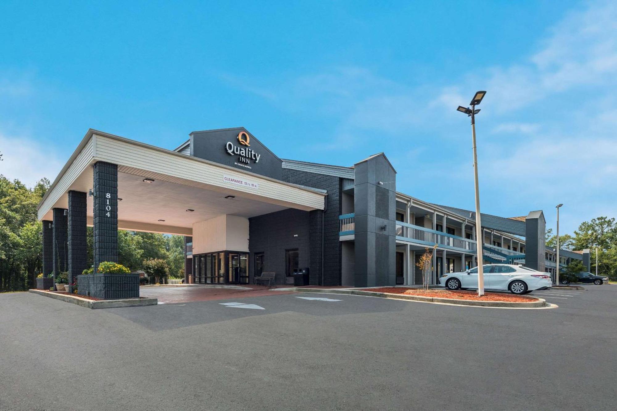 קולומביה Quality Inn Fort Jackson מראה חיצוני תמונה