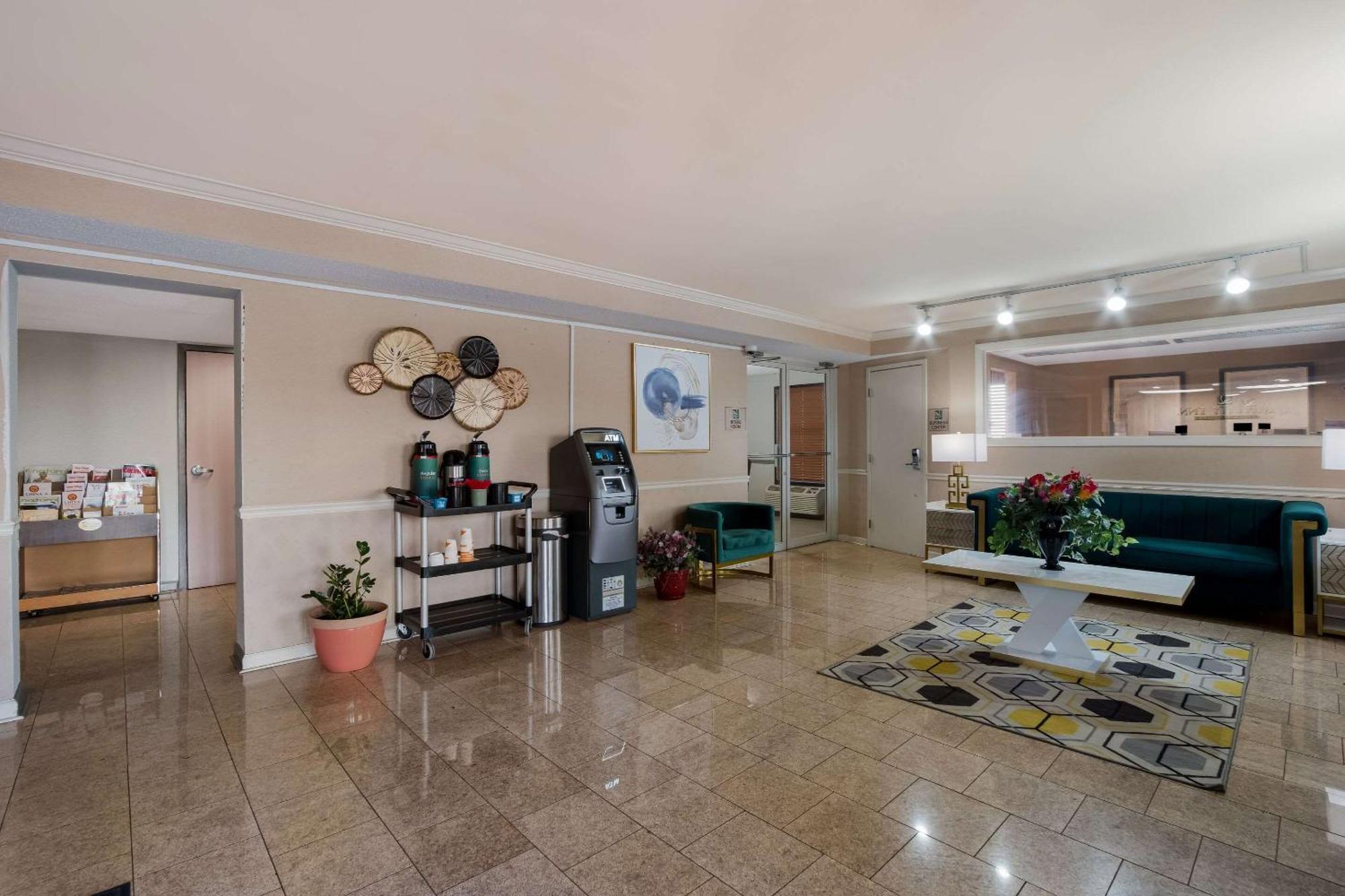 קולומביה Quality Inn Fort Jackson מראה חיצוני תמונה